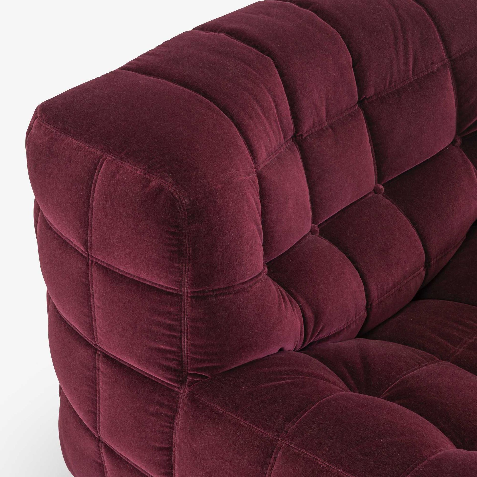 Ligne Roset Kashima zetel in de toonzaal van Loncin in Hasselt en Zoutleeuw, bij Leuven