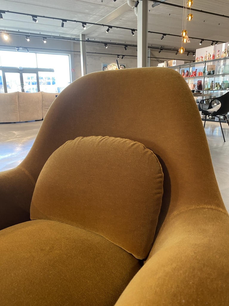 Swoon lounge chair + ottoman