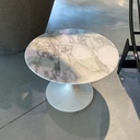 Saarinen round table KNOLL