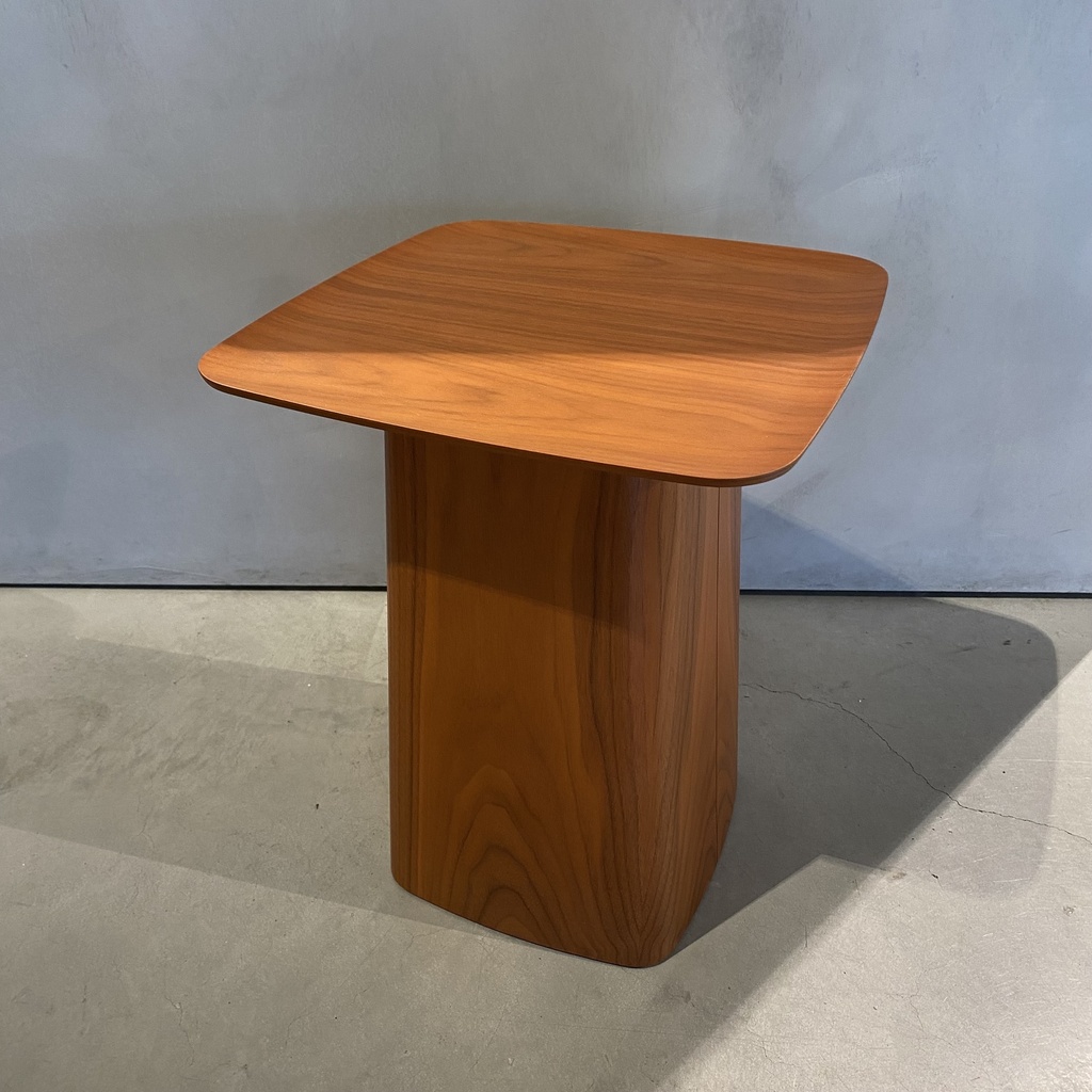 Wooden Side Table vitra