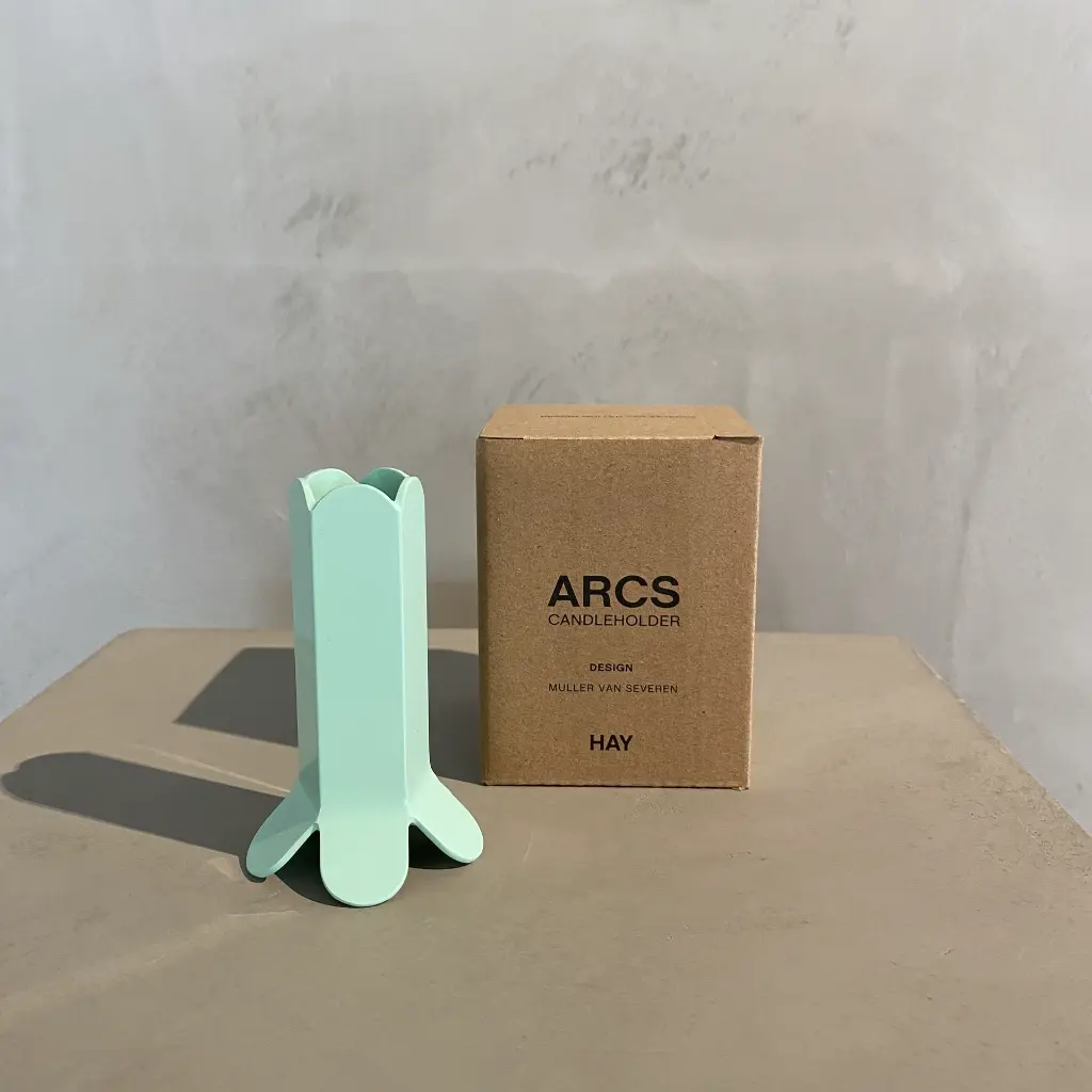 Arcs candleholder munt HAY