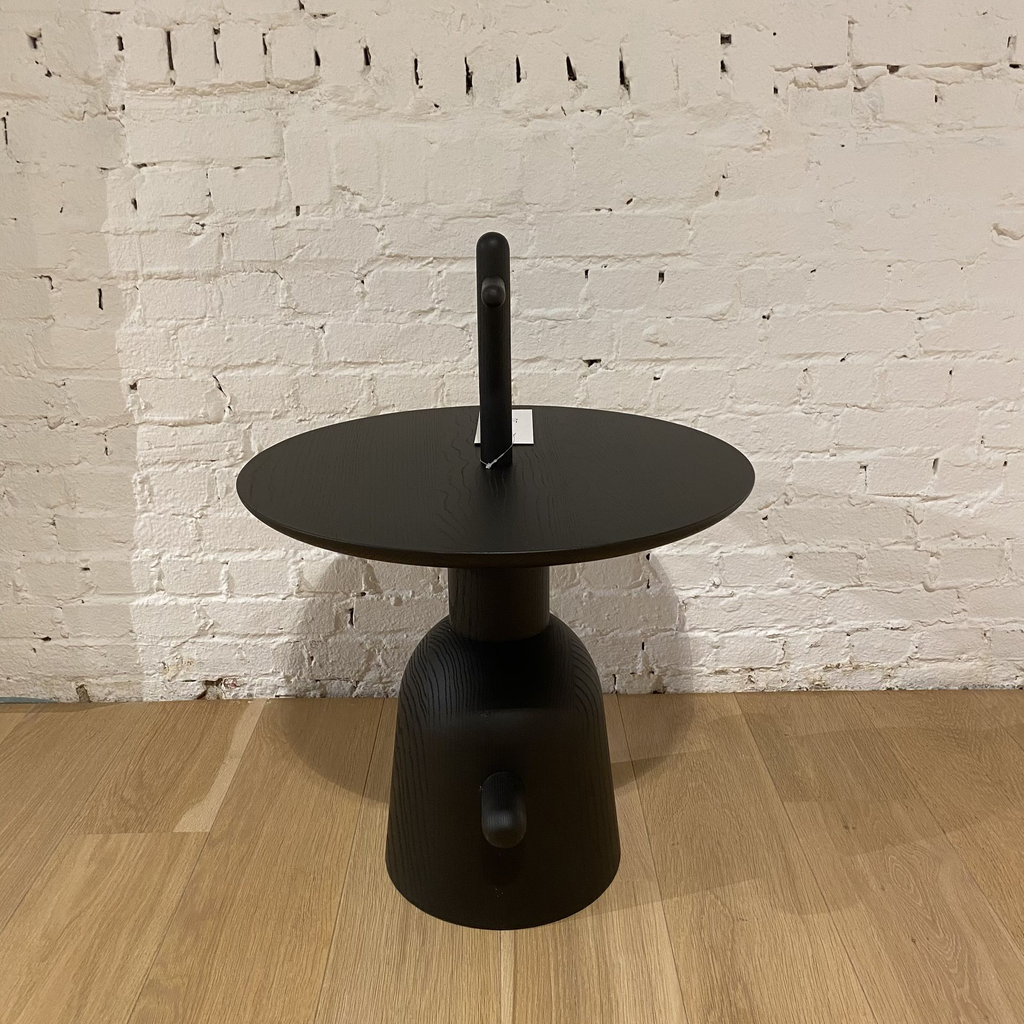 REACTION POETIQUE bijzettafel Cassina zwart