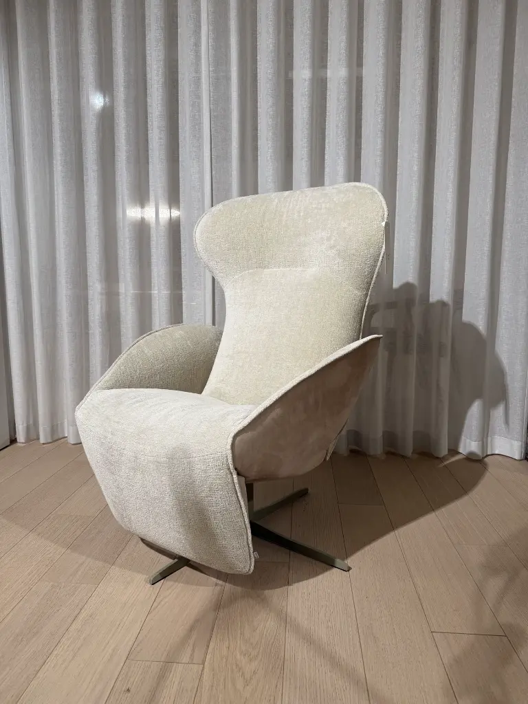 Arctic Jori Loncin Leuven Hasselt Zoutleeuw designmeubel relax toonzaalmodel 1.webp