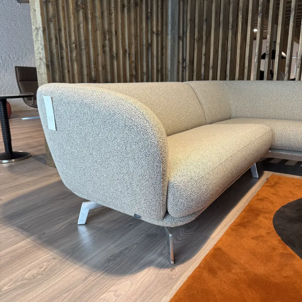 Flint Leolux outlet toonzaalmeubel uitverkoop solden deals korting Leuven Hasselt Zoutleeuw 2.webp