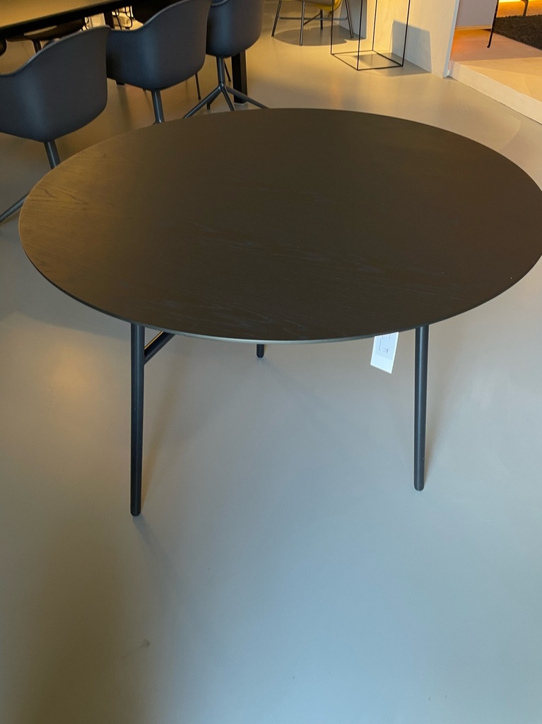 hay tafel solden loncin zoutleeuw