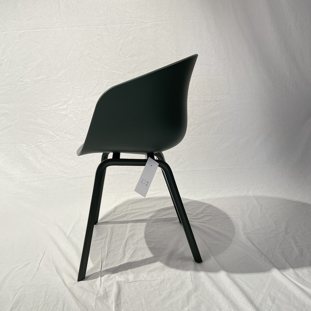 About a chair hay stoel aac22 loncin Zoutleeuw solden sales