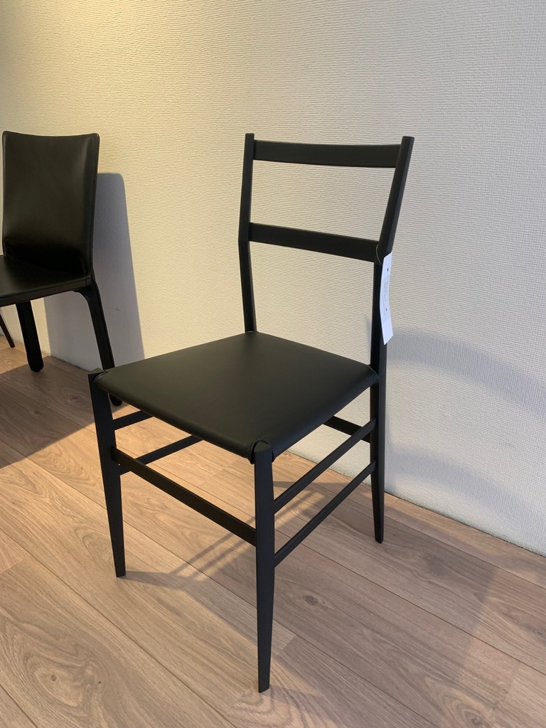 Superleggera cassina solden loncin leuven