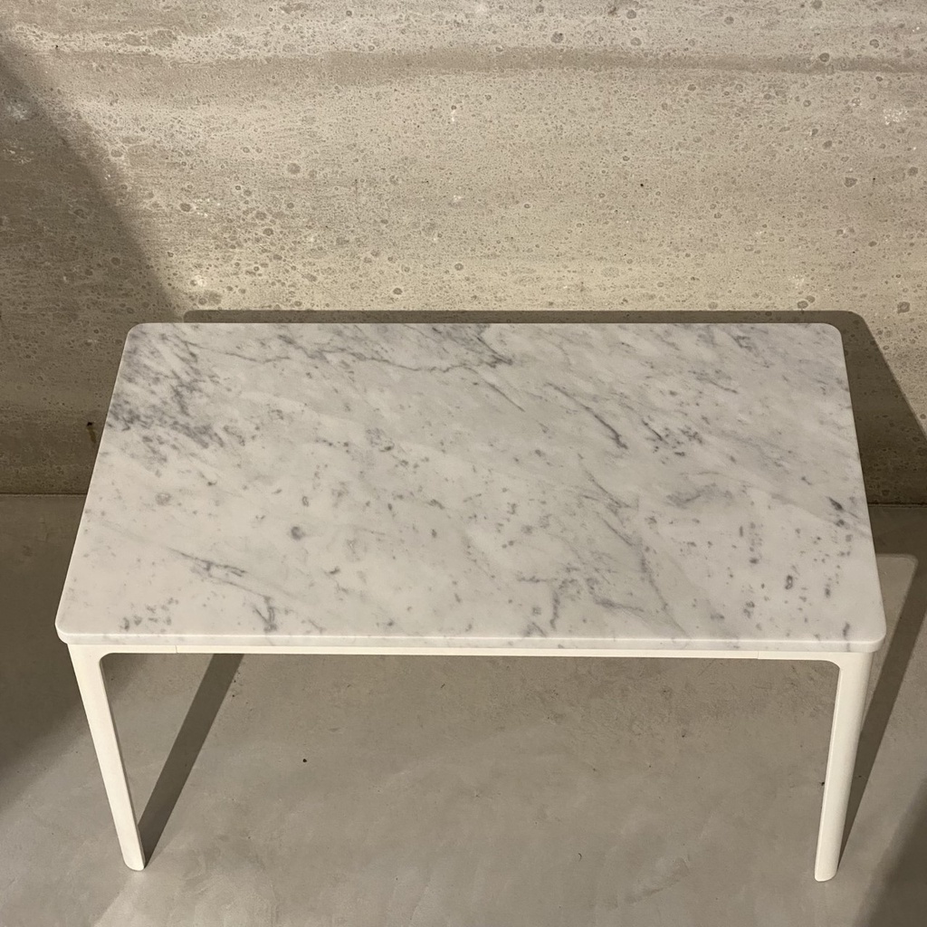 Plate Table