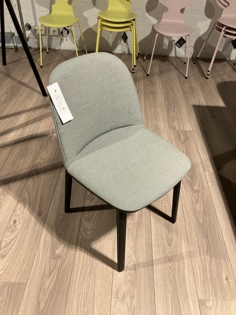Softshelll Chair vitra stof stoel toonzaal leuven outlet solden