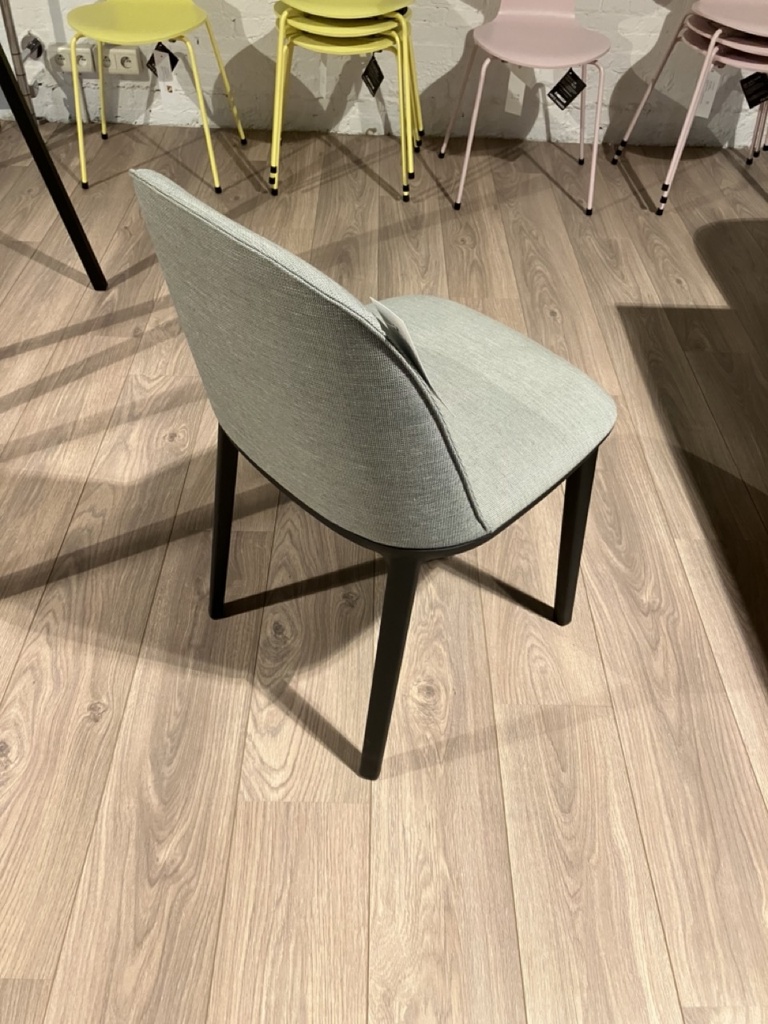 Softshelll Chair vitra stof stoel toonzaal leuven outlet solden