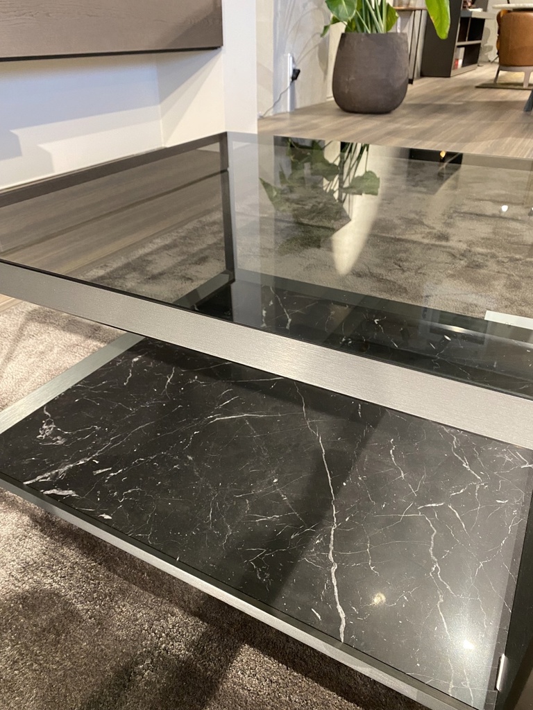 45° salontafel glas en marmer Molteni