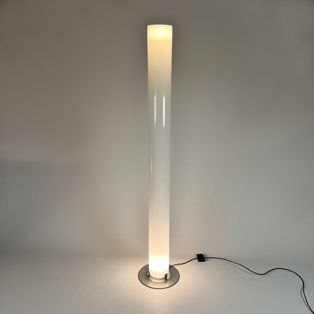 Stylos flos vloerlamp design