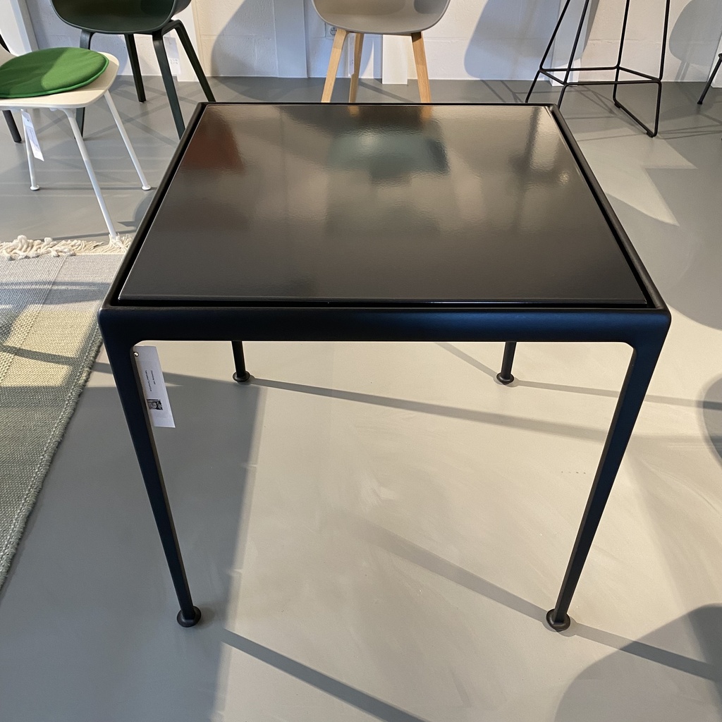 Richard Schultz Table