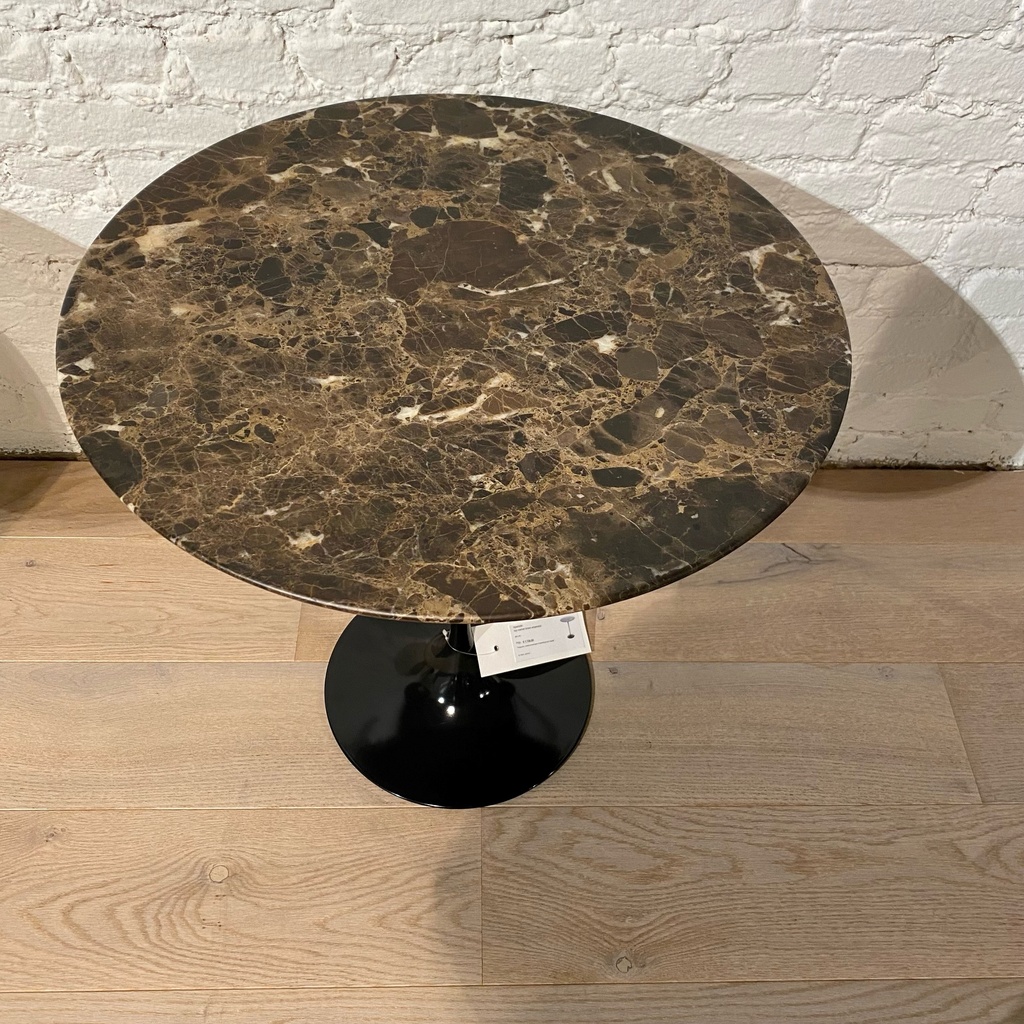 Saarinen round table