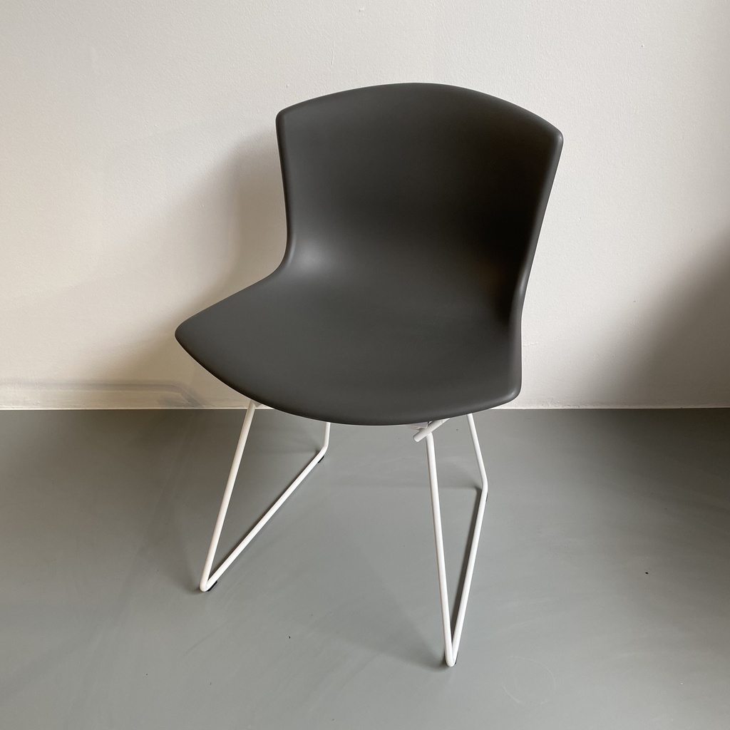 Bertoia plastic side chair