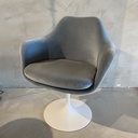 Saarinen Tulip armchair