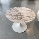 Saarinen round table
