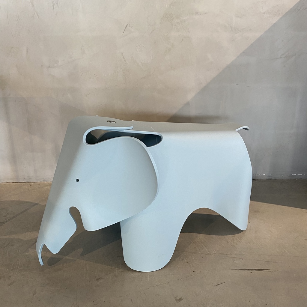 Eames Elephant