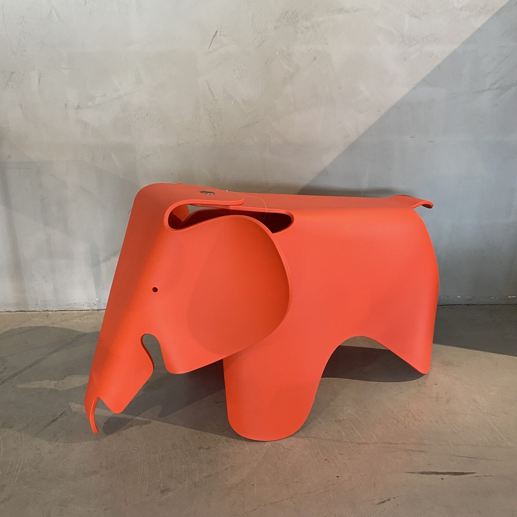 Eames Elephant