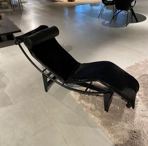 LC4 noir