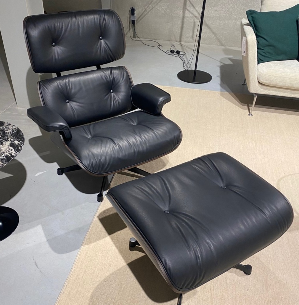 Lounge chair & Ottoman