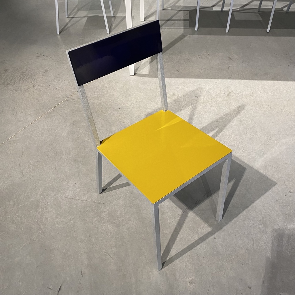 Alu chair