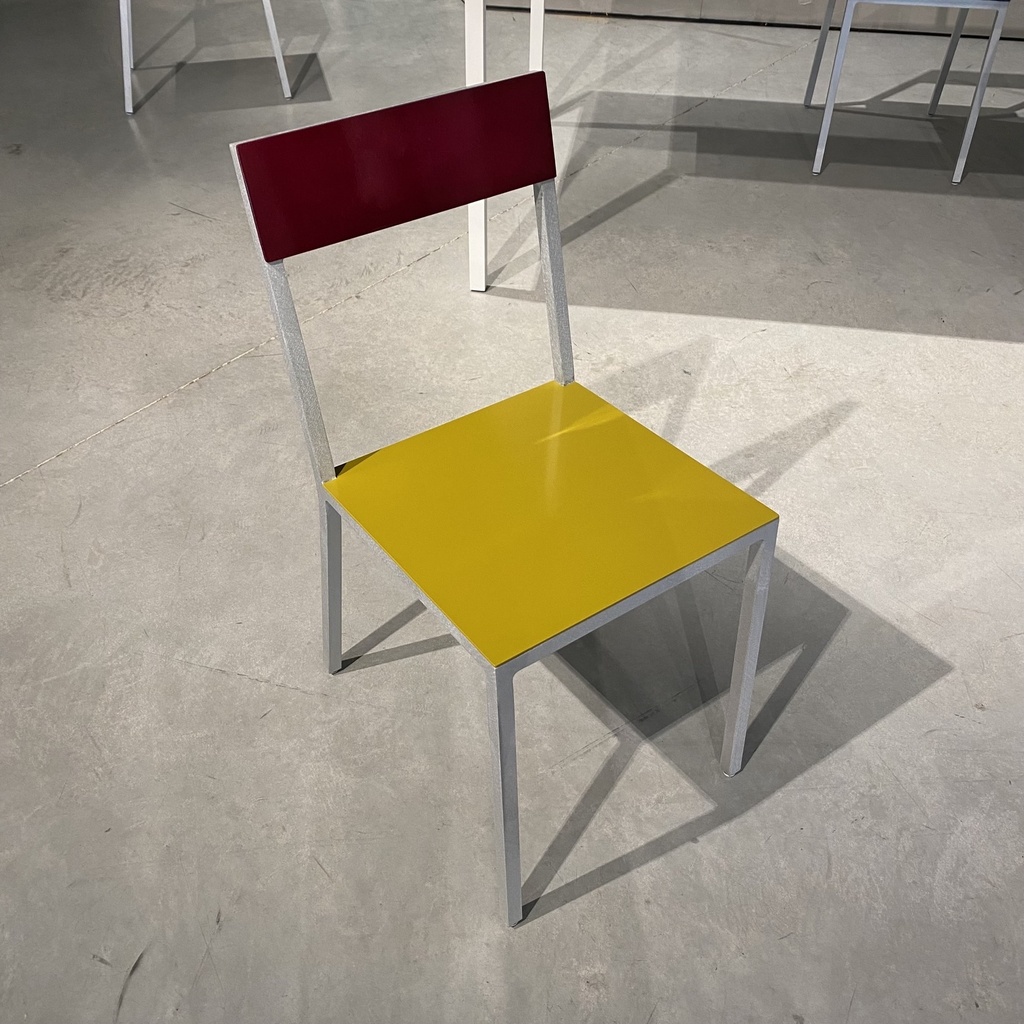 Alu chair