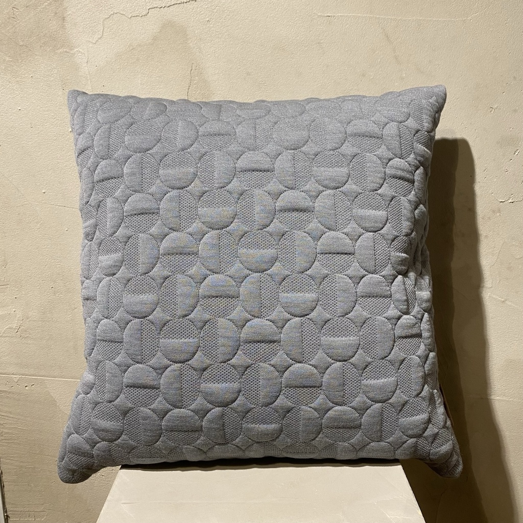 Cushion BY Arne Jaacobsen