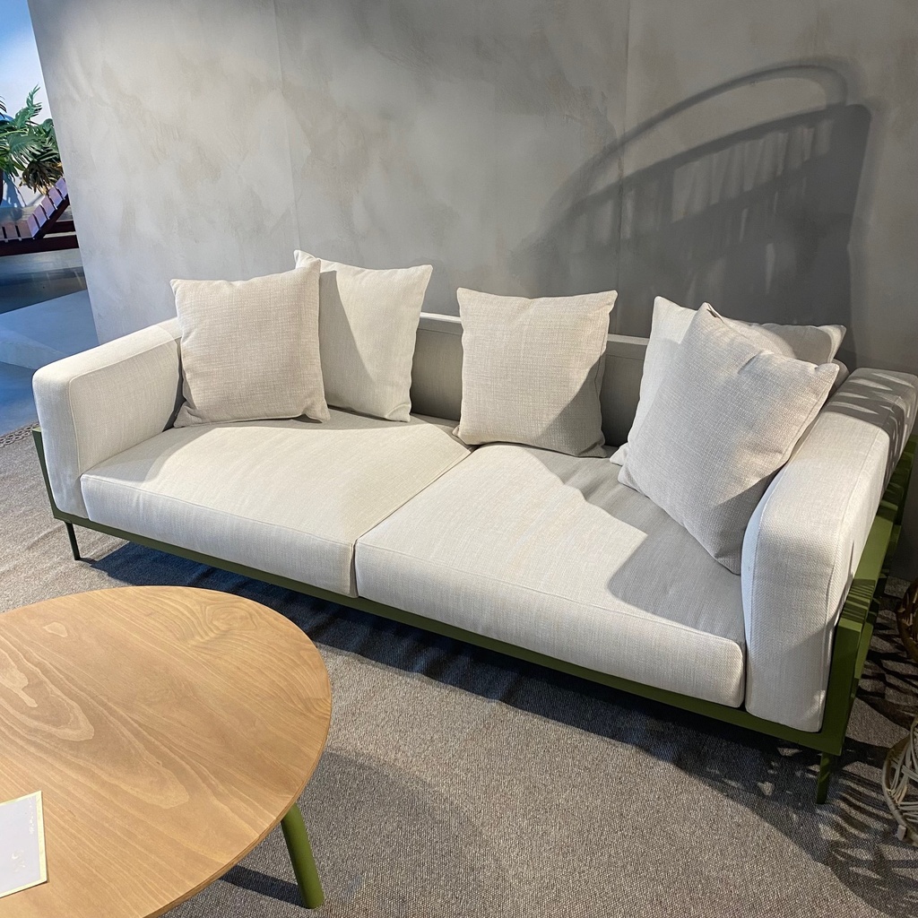 Cleo Alu Soft Sofa