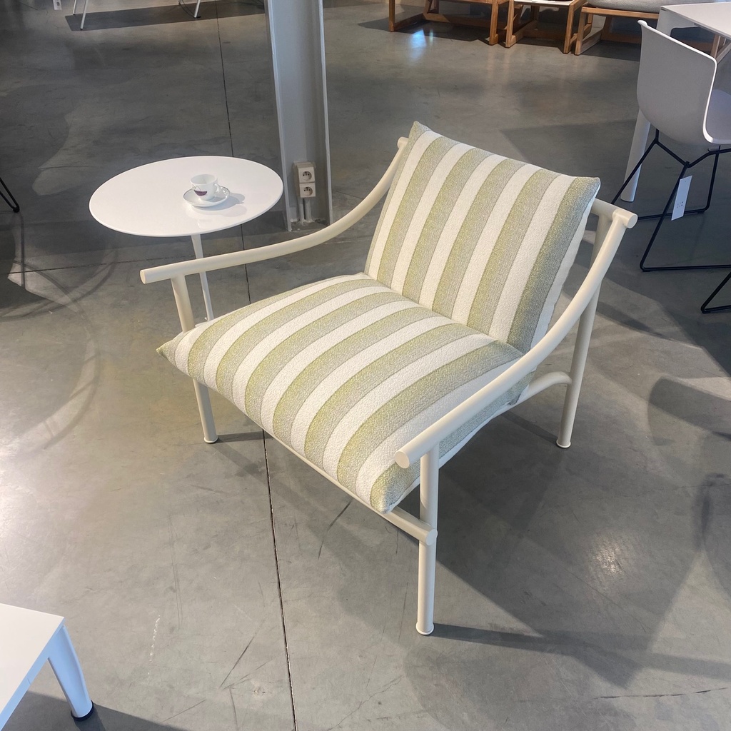 [8897] Vidalenta Lounge Low Backrest