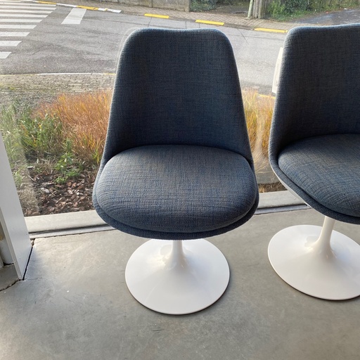 [1051] Saarinen Tulip chair