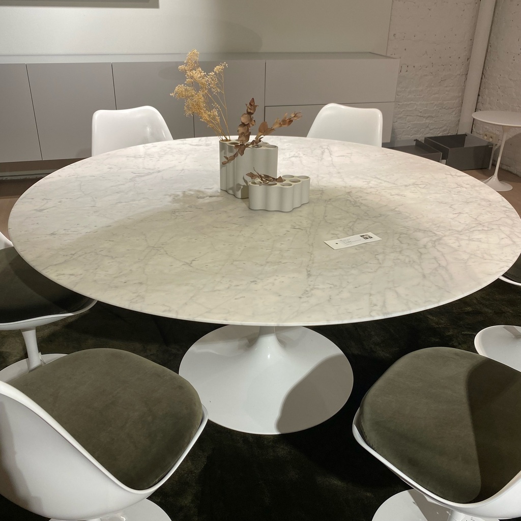 [1079] Saarinen Tulip Table Round
