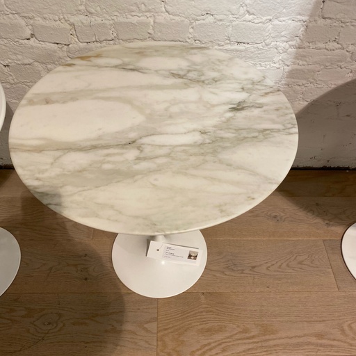 [1087] Saarinen low table