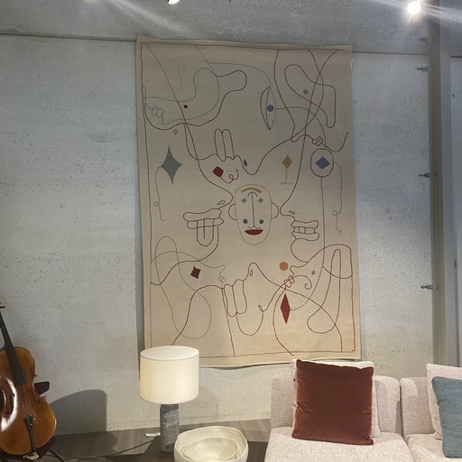 [133] Silhouette kilim