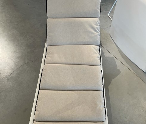 [180] Lips Cushion E - voor rest lounger