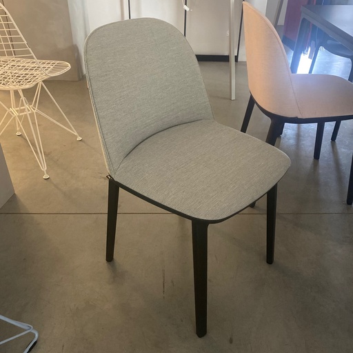 [1822] Softshell Chair
