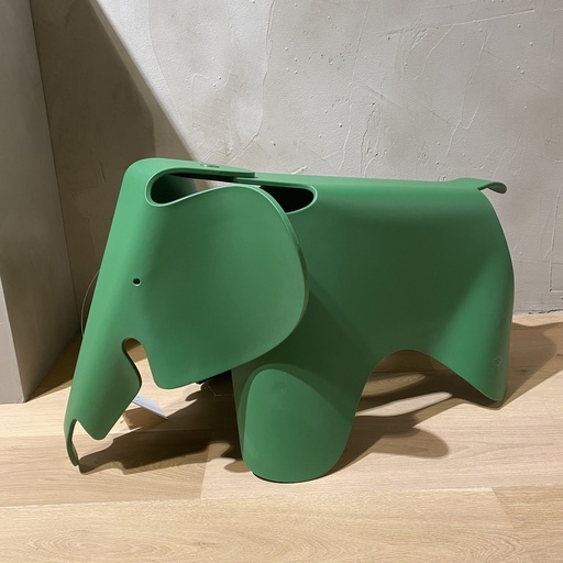 [1851] Eames Elephant