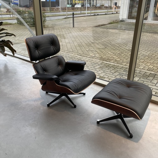 [2227] Lounge Chair & ottoman