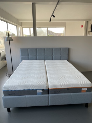 [8613] 2 persoonbed Tempur: alles inclusief met verstelbare motors